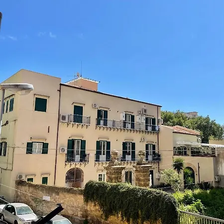Luxury Vintage Flooring - Balcony Palermo