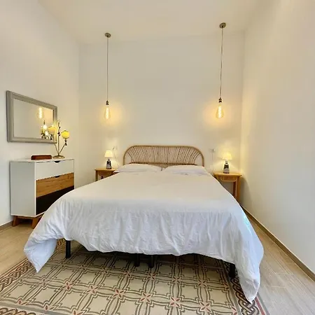 Luxury Vintage Flooring - Balcony Lejlighed Palermo