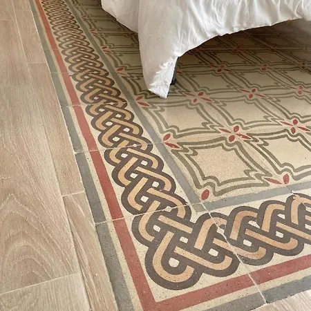Luxury Vintage Flooring - Balcony Apartment
